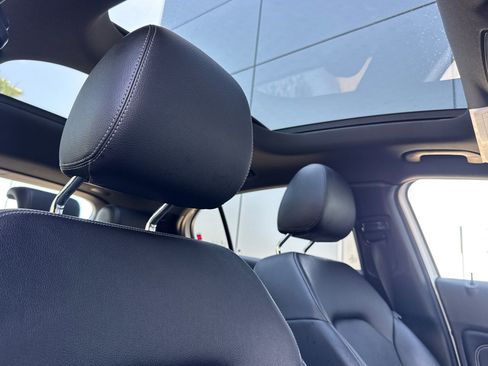 Used 2019 Mercedes-Benz GLA 250 image 26