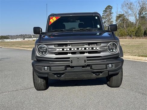 Used 2023 Ford Bronco Big Bend image 2