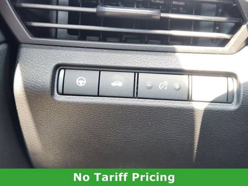Certified 2024 Nissan Altima 2.5 SV w/ SV Premium Package FWD image 21