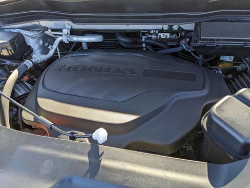 Used 2023 Honda Passport EX-L image 12