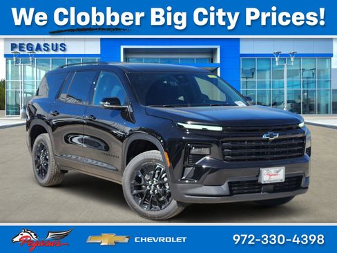 New 2026 Chevrolet Traverse LT w/ Midnight/Sport Edition image 1