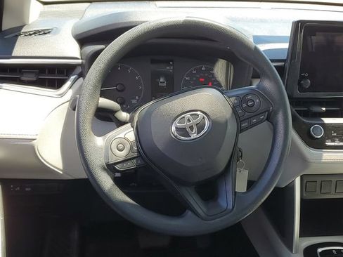 Used 2023 Toyota Corolla Cross L AWD/4WD image 12