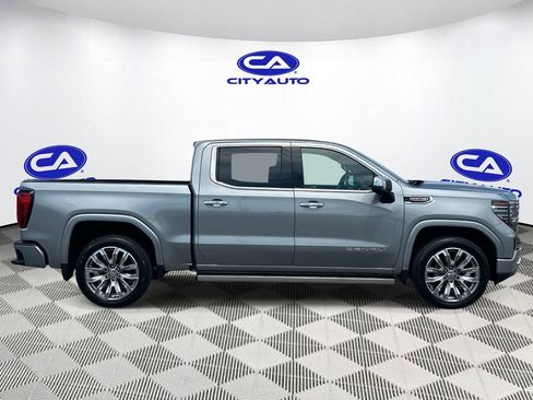 Used 2023 GMC Sierra 1500 Denali AWD/4WD image 2