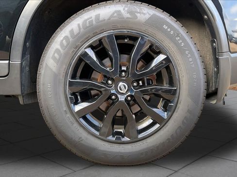 Used 2019 Nissan Rogue S w/ Special Edition Package AWD/4WD image 12