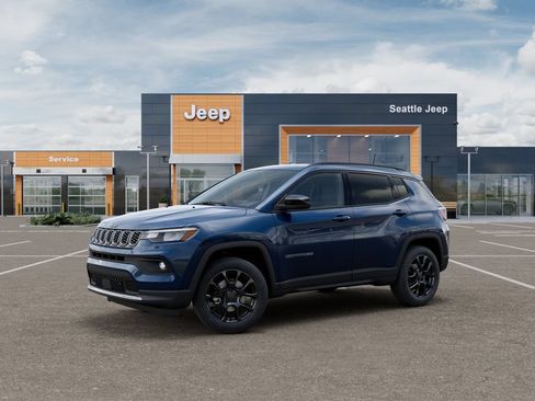New 2026 Jeep Compass Latitude AWD/4WD image 3