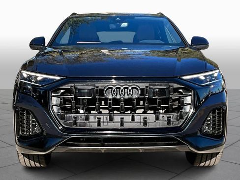 Used 2025 Audi Q8 Premium Plus image 4