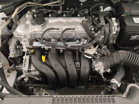 Used 2022 Toyota Corolla LE image 30