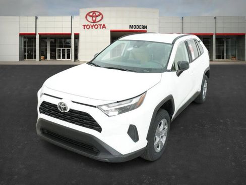 New 2025 Toyota RAV4 LE image 5