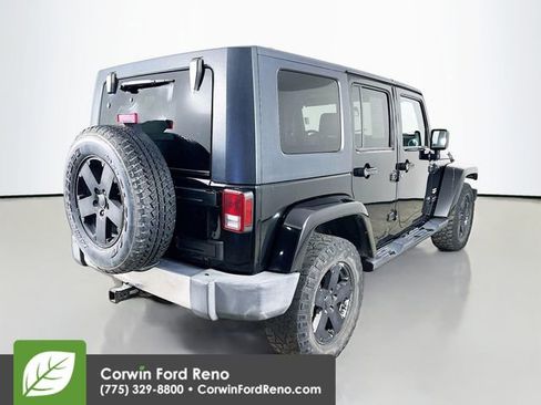 Used 2008 Jeep Wrangler Unlimited Sahara AWD/4WD image 7