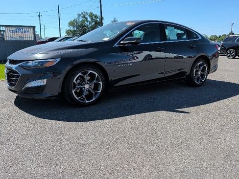 Used 2023 Chevrolet Malibu LT FWD image 1
