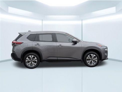 Used 2023 Nissan Rogue SV AWD/4WD image 7