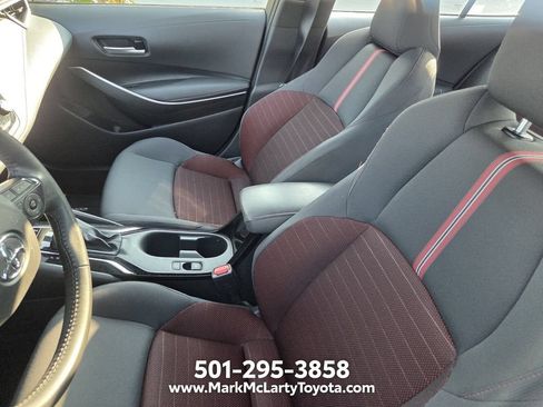 Used 2025 Toyota Corolla SE FWD image 5