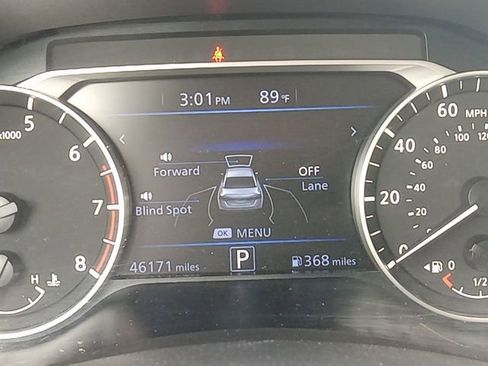 Used 2025 Nissan Altima 2.5 SV image 13