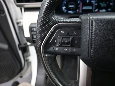 Used 2024 Toyota Tacoma TRD Off-Road image 18