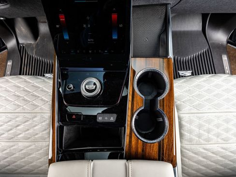 Used 2026 Cadillac Escalade Platinum Sport w/ LPO, Floor Liner Package image 28