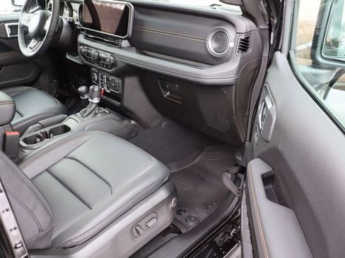 Used 2025 Jeep Wrangler Sahara w/ Safety Group image 45