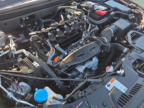 Used 2024 Honda Accord EX image 18