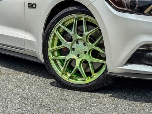 Used 2017 Ford Mustang GT Premium w/ GT Performance Package image 27