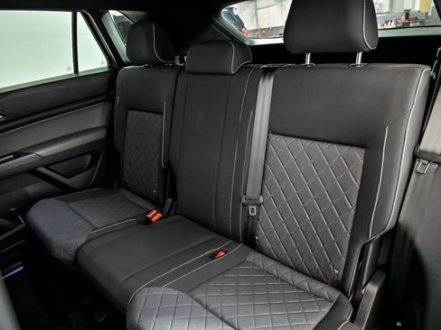 Used 2021 Volkswagen Atlas Cross Sport S FWD image 12