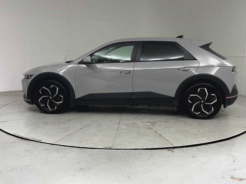 Used 2024 Hyundai Ioniq 5 SEL AWD/4WD image 4