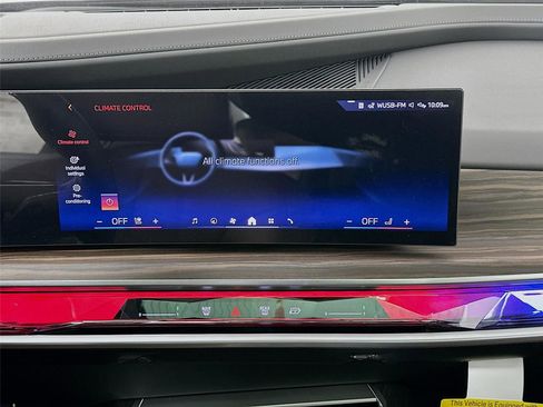 New 2026 BMW i7 xDrive60 image 16