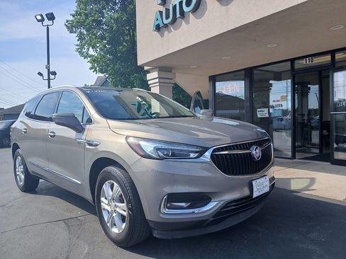 Used 2019 Buick Enclave Essence FWD image 1