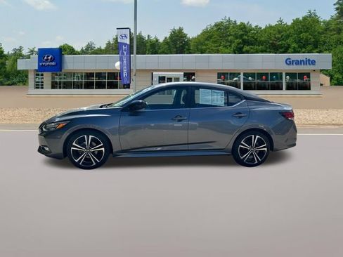 Used 2022 Nissan Sentra SR FWD image 11