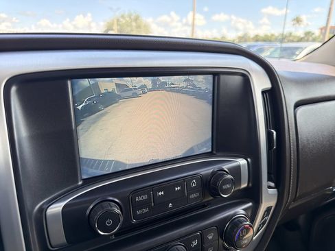 Used 2018 GMC Sierra 1500 SLT AWD/4WD image 24