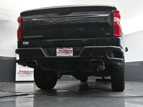 Used 2021 Chevrolet Silverado 1500 LT Trail Boss w/ Convenience Package II AWD/4WD image 37