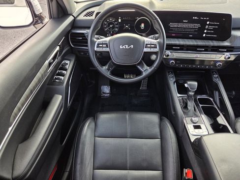 Used 2023 Kia Telluride SX image 13