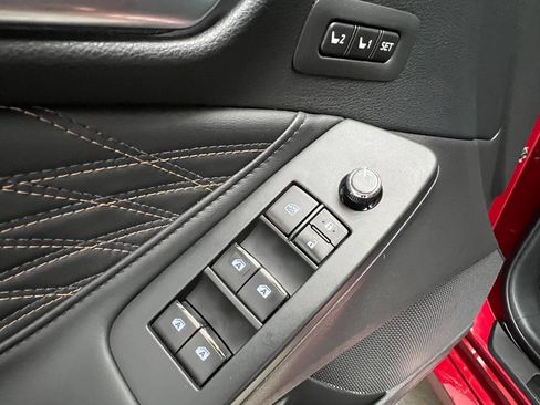 Used 2021 Toyota Avalon Limited w/ Advanced Safety Package FWD image 28