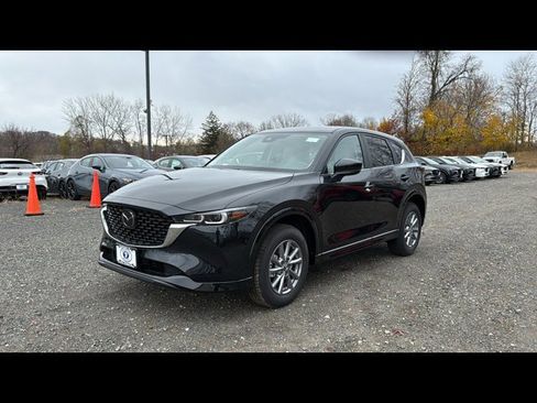 New 2025 MAZDA CX-5 AWD 2.5 S w/ Preferred Package image 3