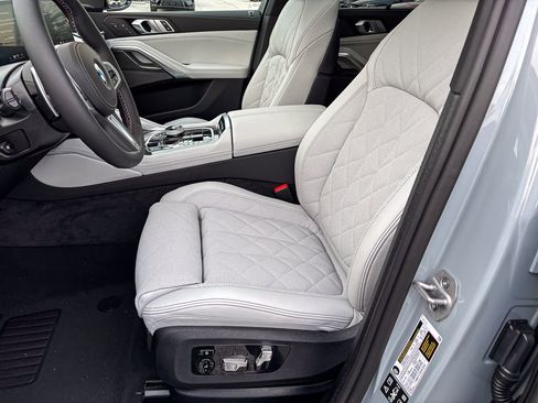 New 2026 BMW X6 M60i image 15