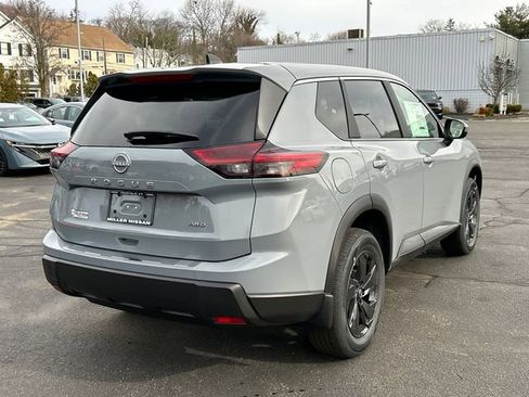 New 2026 Nissan Rogue SV w/ Cold Weather Package AWD/4WD image 2