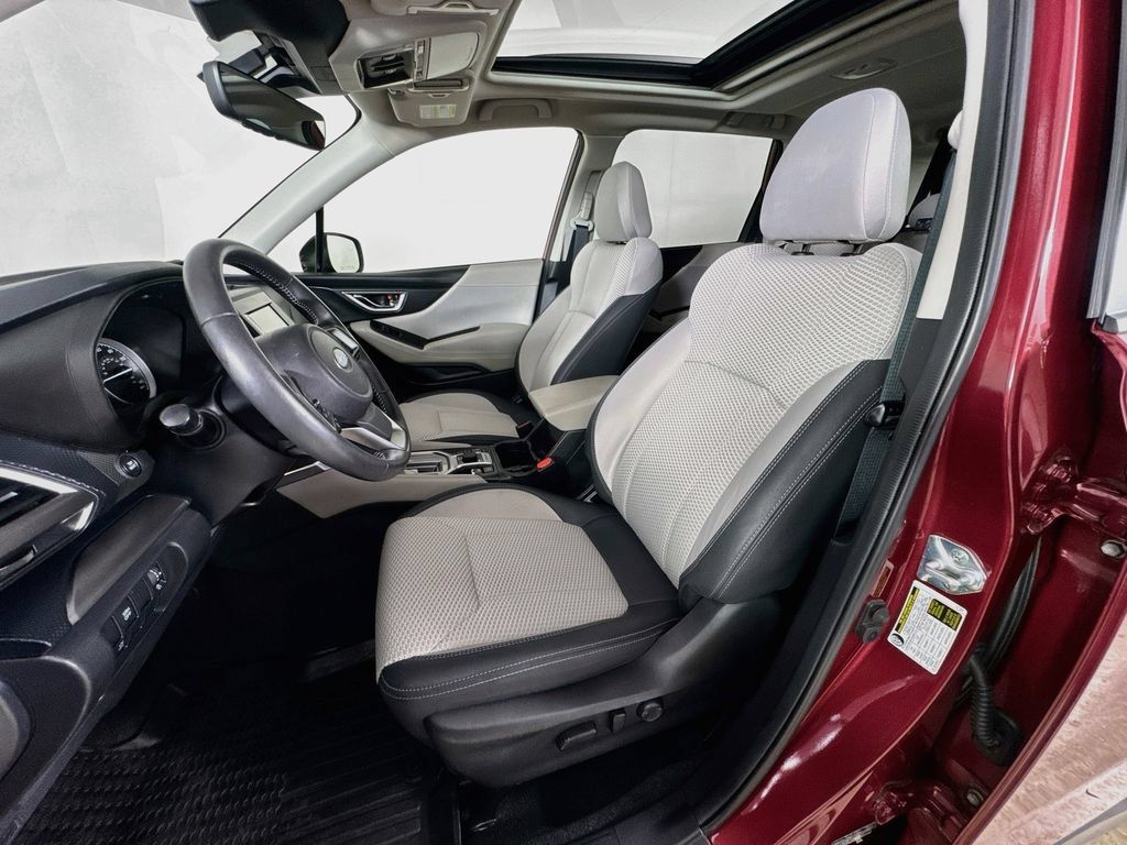 Certified 2024 Subaru Forester Premium AWD/4WD image 12