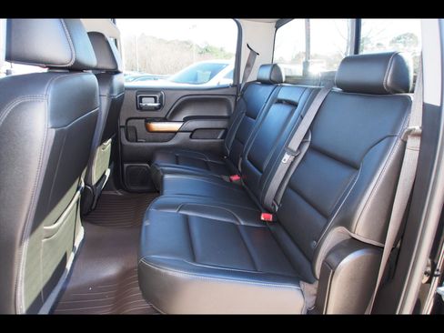 Used 2018 Chevrolet Silverado 3500 LTZ w/ Duramax Plus Package image 20