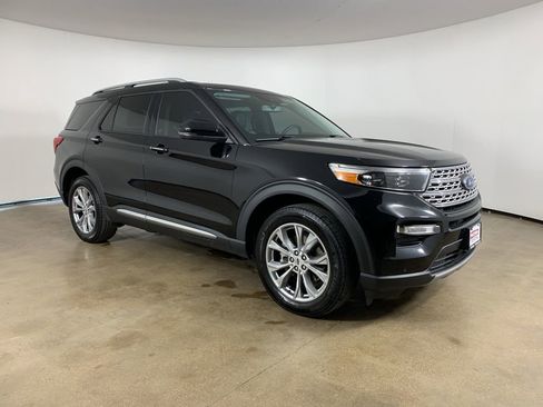 Used 2023 Ford Explorer Limited w/ Equipment Group 301A image 5