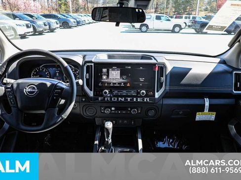 Certified 2025 Nissan Frontier SV w/ SV Convenience Package image 28