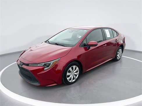 Used 2022 Toyota Corolla LE image 1