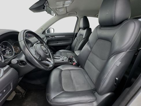 Used 2020 MAZDA CX-5 Touring image 13