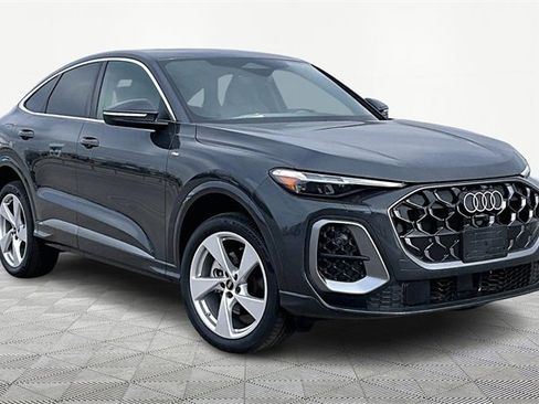 New 2025 Audi Q5 2.0T Premium Plus image 2