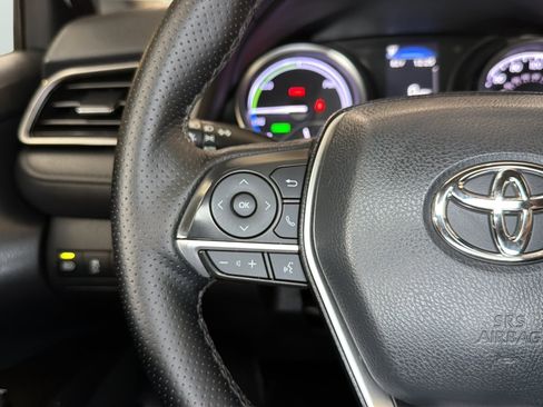 Used 2021 Toyota Camry LE FWD image 27