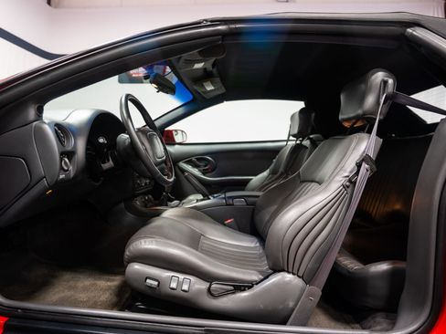 Used 1999 Pontiac Firebird Trans Am RWD image 15