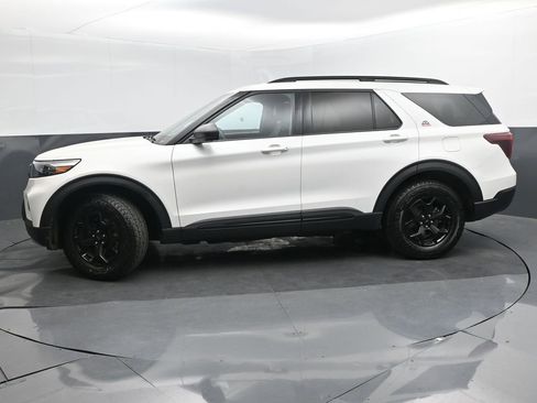 Used 2023 Ford Explorer Timberline AWD/4WD image 2