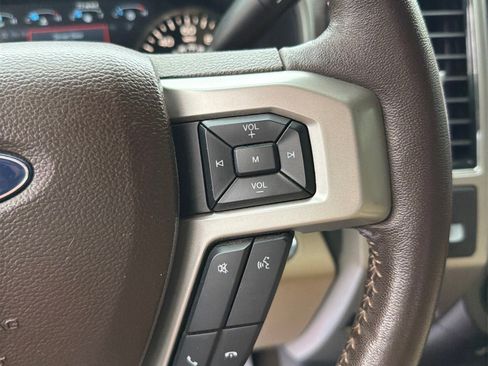 Used 2020 Ford F150 Lariat RWD image 22