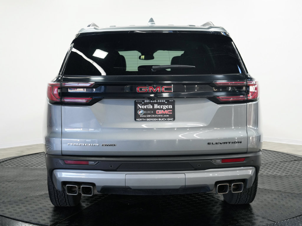 Used 2024 GMC Acadia Elevation w/ Luxury Package AWD/4WD image 7