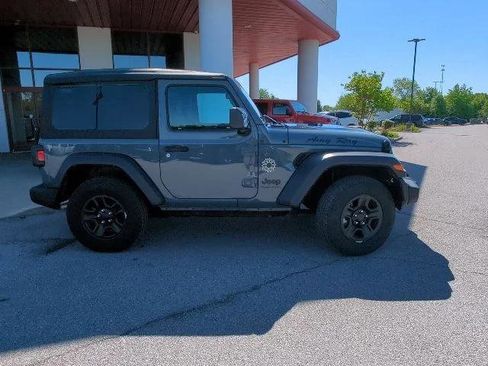Certified 2025 Jeep Wrangler Sport AWD/4WD image 27