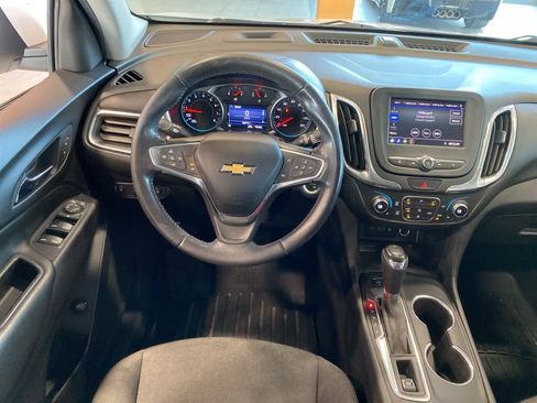 Used 2020 Chevrolet Equinox LT image 16