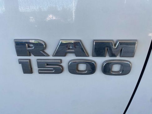 Used 2017 RAM 1500 Big Horn AWD/4WD image 39