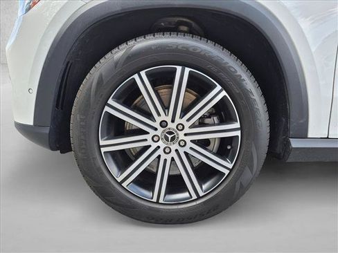 Used 2024 Mercedes-Benz GLE 450 4MATIC image 14